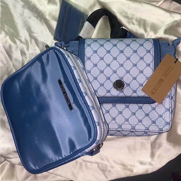 NWT Steve Madden 2 in 1 Cross Body Bag and Credit Card Case - Picture 4 of 6